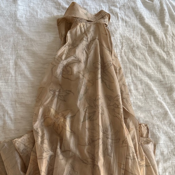 COS Floral-Print Halterneck A-Line Maxi Dress - Picture 4 of 7